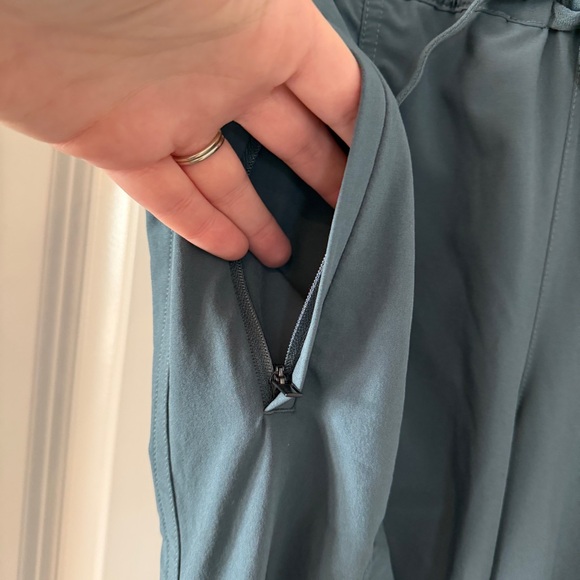 Athleta Attitude Jogger Pant Ruched Detail Size 2 Blue Green - Picture 7 of 10